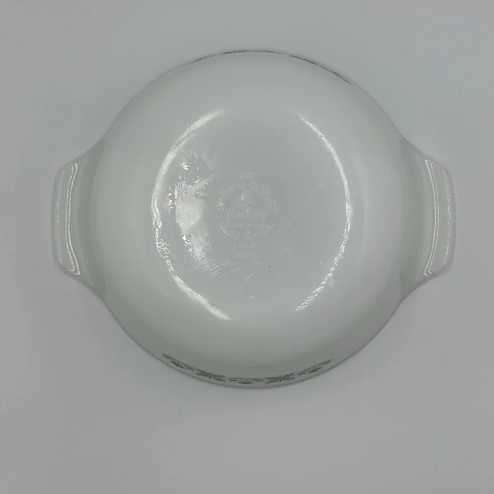 Vintage Anchor Hocking Fire King #437 Meadow Green 1-1/2 qt Casserole Dish USA